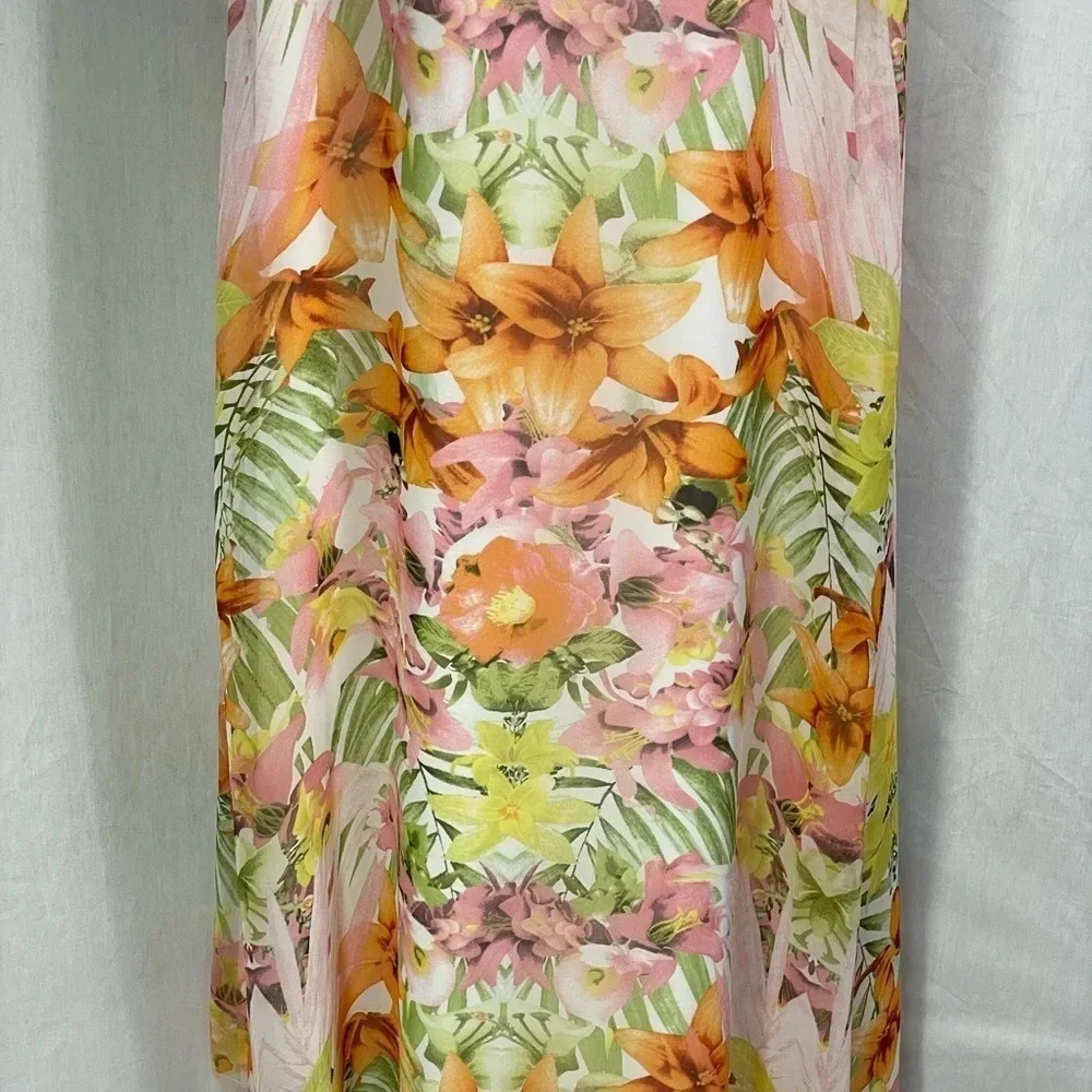 Floral banana republic maxi dress - Picture 6 of 11